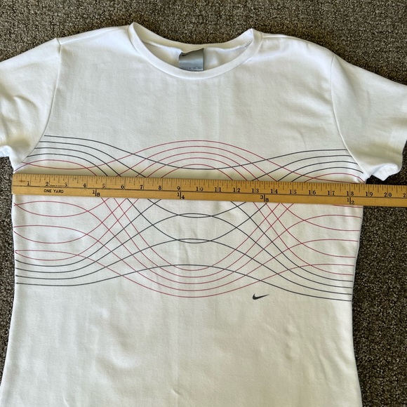 Vintage Nike Shirt Y2K Slim Graphic Short Sleeve Women’s Size XL - Picture 4 of 8